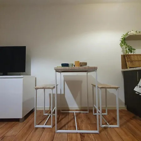 Apartment L'ilot Du Val D'europe A 2 Minutes Du Rer Et A 5 Minutes De Disneyland *